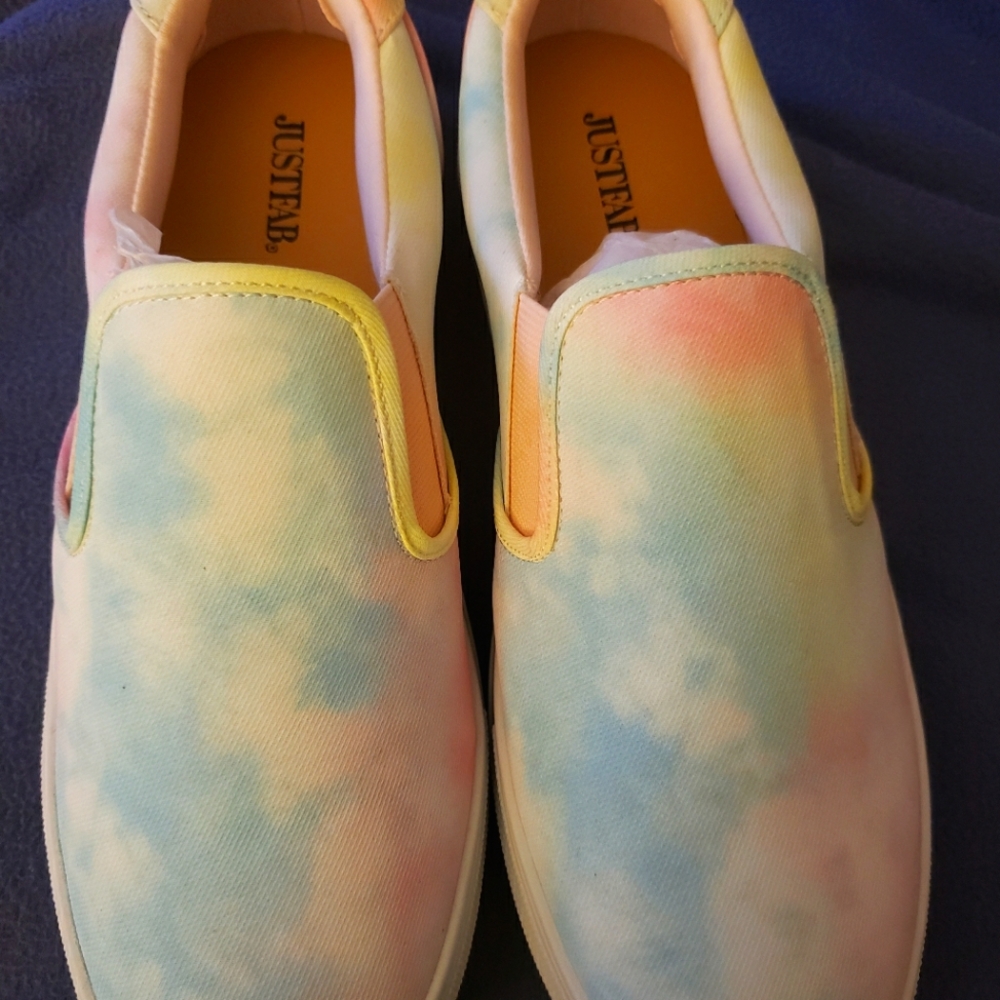 Tye dye sneakers